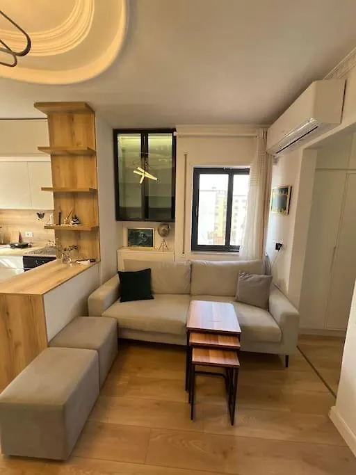 Hugo Apartment Tirana