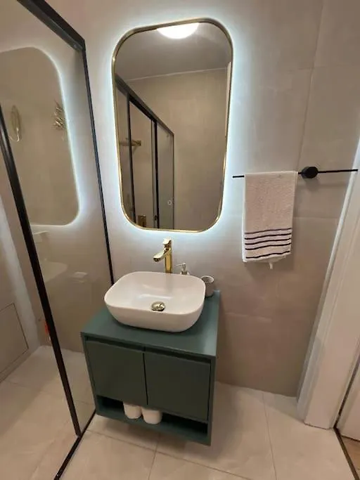 Hugo Apartment Tirana