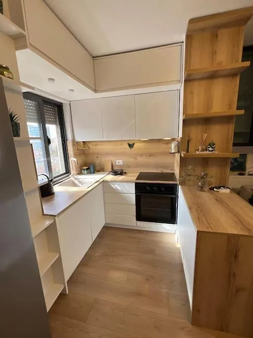 Hugo Apartment Tirana